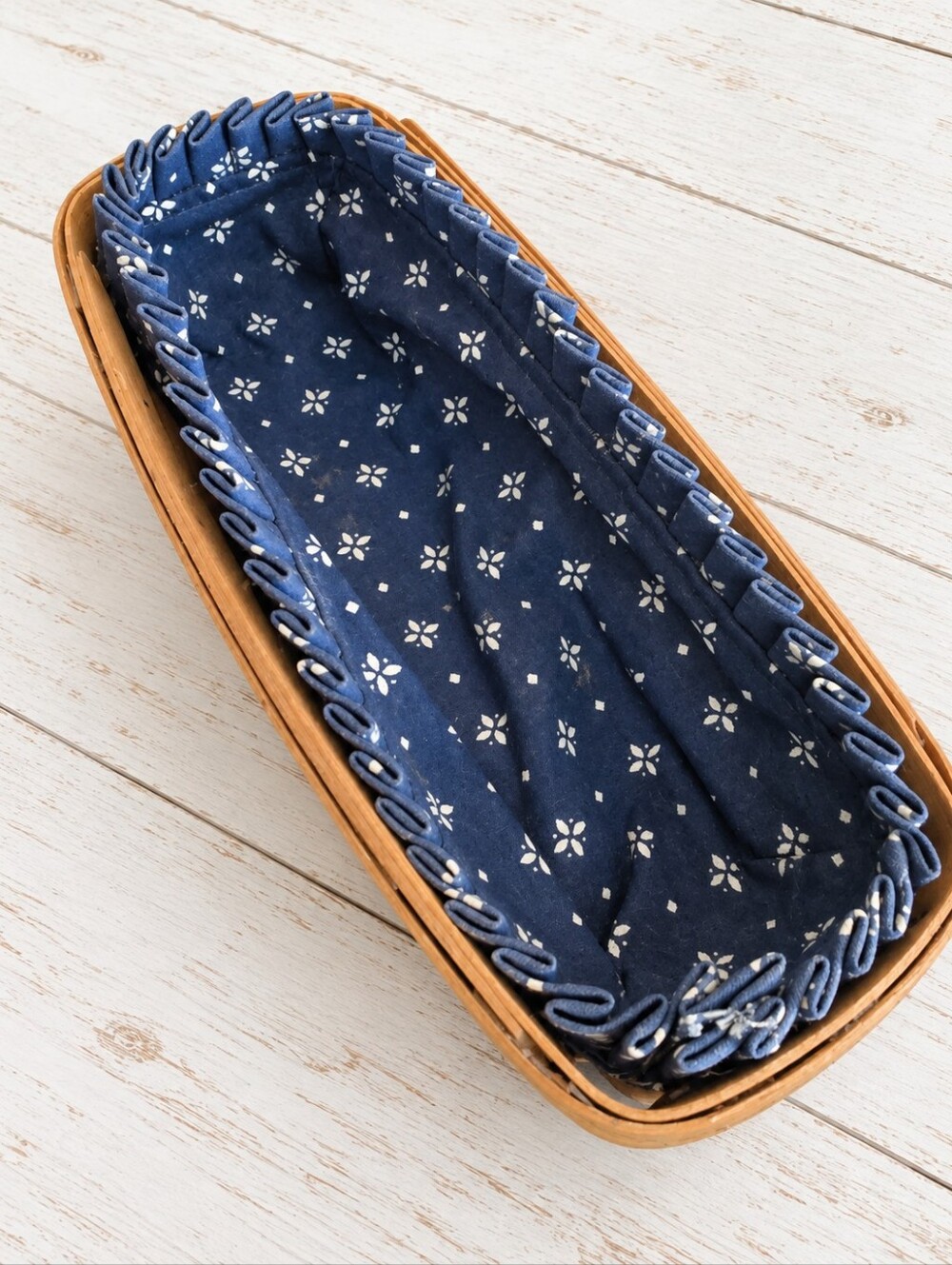 Vintage 1997 Longaberger Small Cracker Basket Blue Floral Liner
